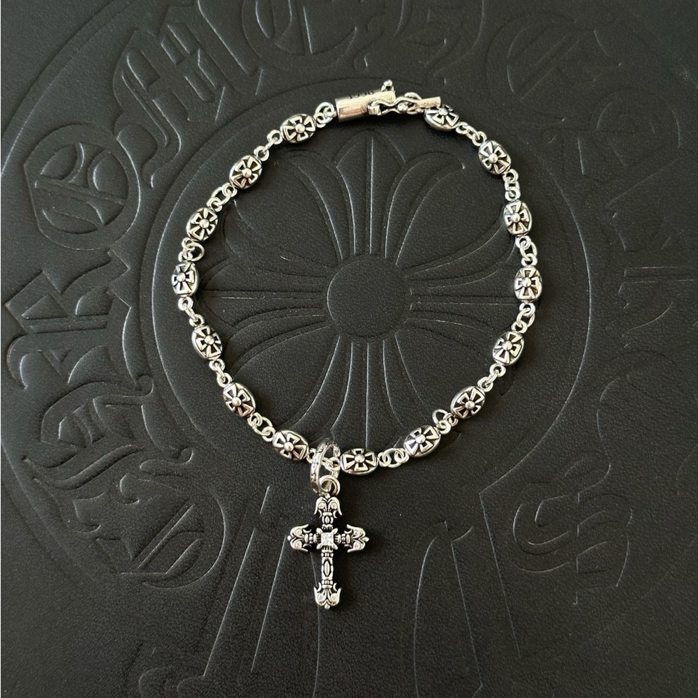 Chrome Hearts Silver Floral Chain Bracelet with Cross Pendant Gothic